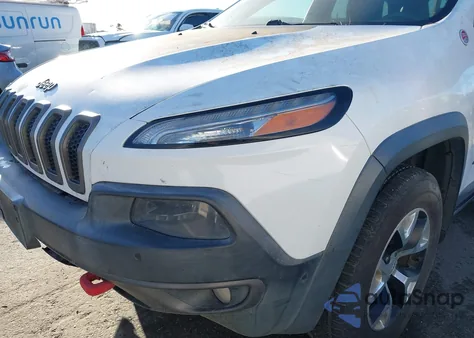 2014 Jeep Cherokee Trailhawk z USA, uszkodzony, nr VIN 1C4PJMBS8EW197506